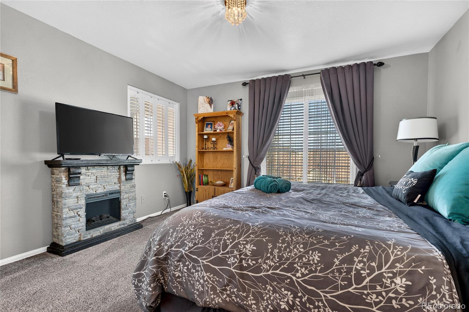 MLS Image #20 for 21429 e 46th avenue,denver, Colorado