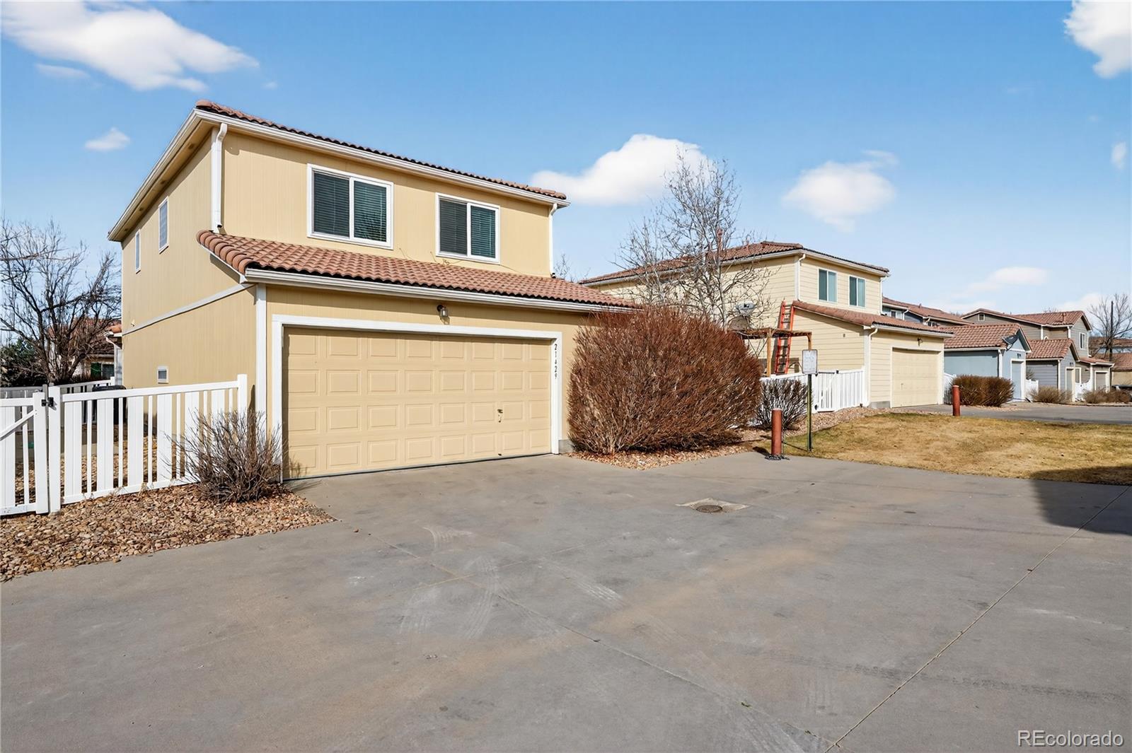 MLS Image #30 for 21429 e 46th avenue,denver, Colorado