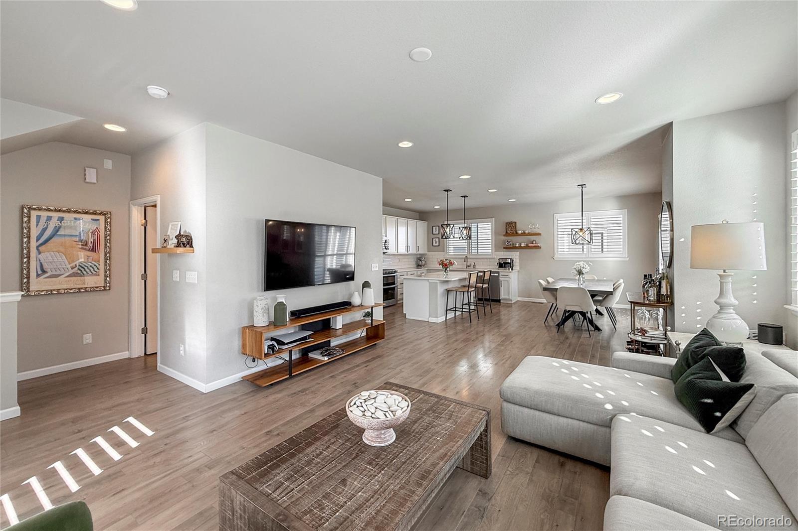 MLS Image #2 for 4140 e warren avenue,denver, Colorado