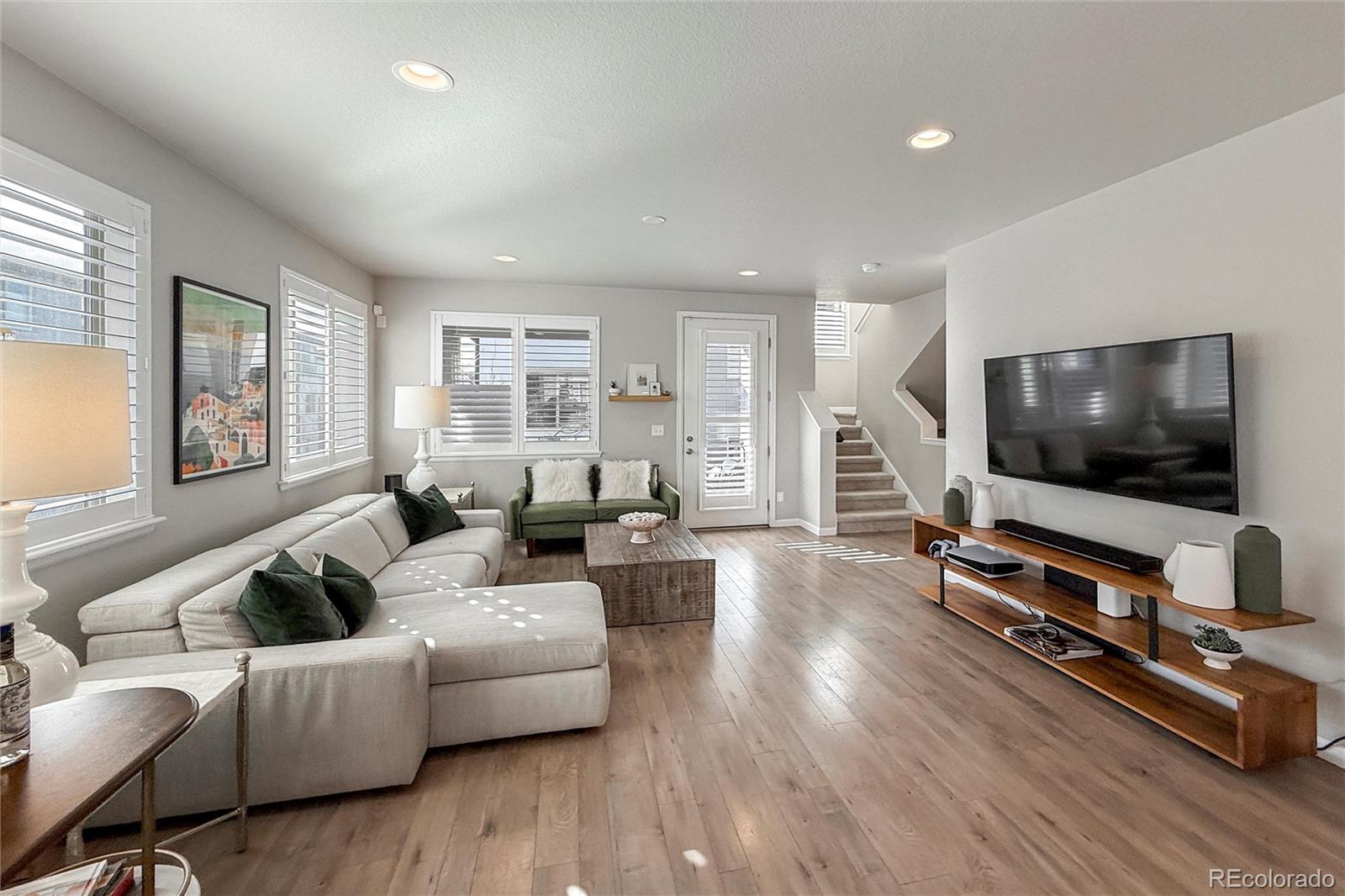 MLS Image #3 for 4140 e warren avenue,denver, Colorado