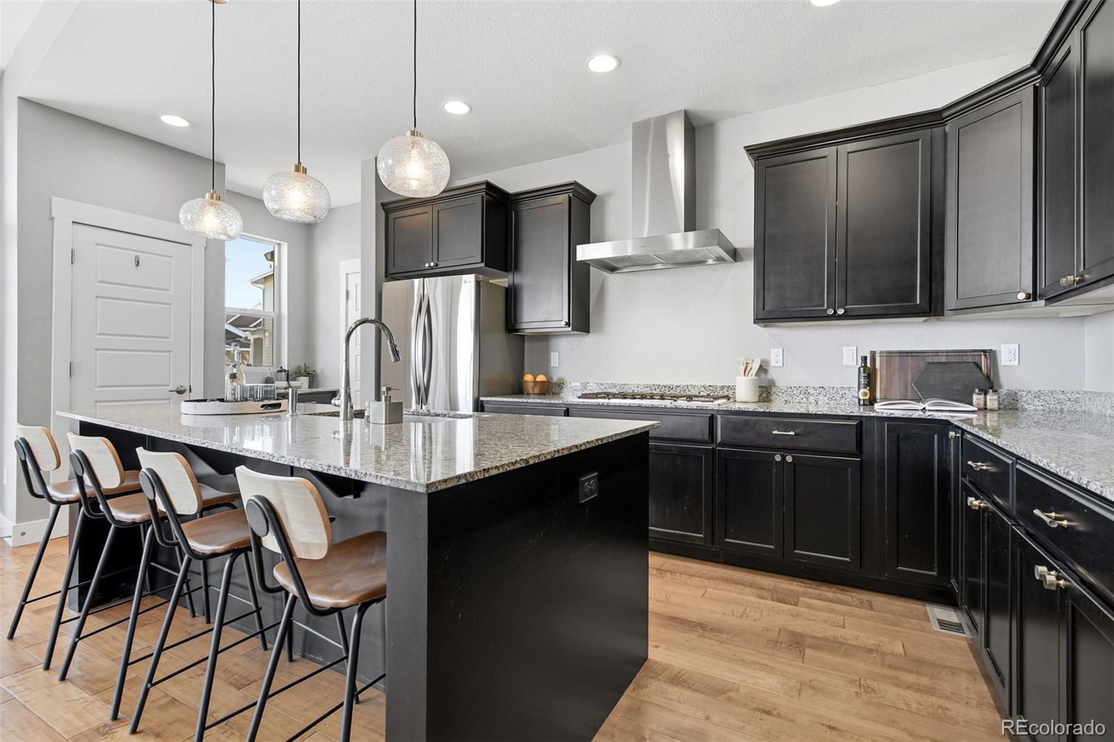 MLS Image #14 for 5490  trenton street,denver, Colorado