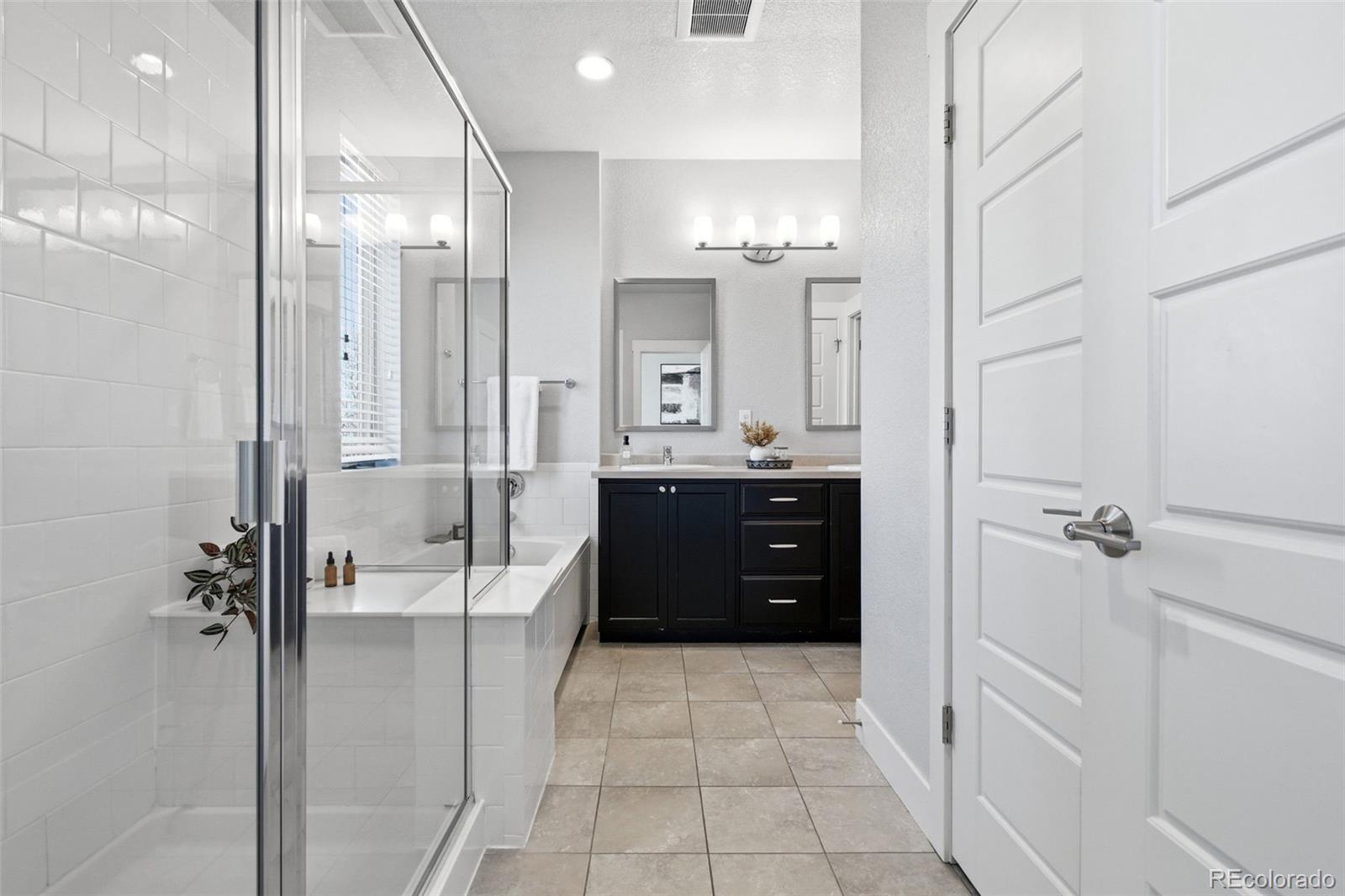 MLS Image #22 for 5490  trenton street,denver, Colorado