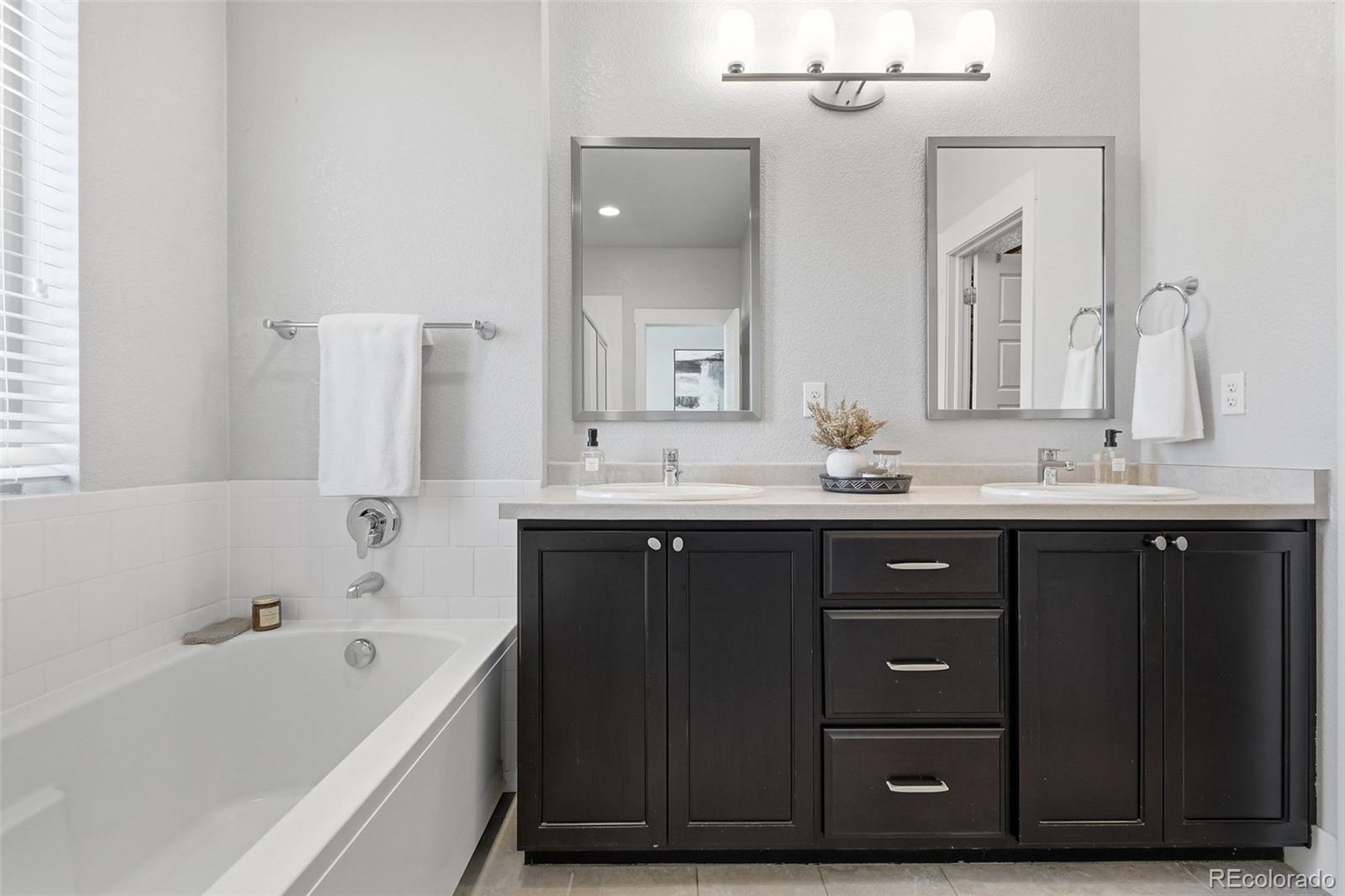 MLS Image #23 for 5490  trenton street,denver, Colorado