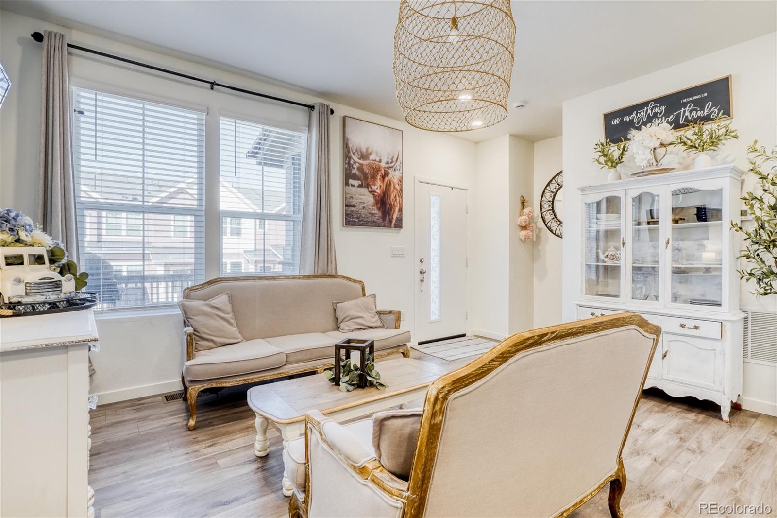 MLS Image #7 for 2003 s gold bug way ,aurora, Colorado