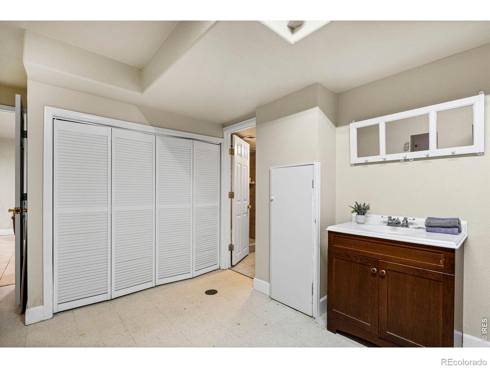 MLS Image #36 for 325  53rd avenue,greeley, Colorado