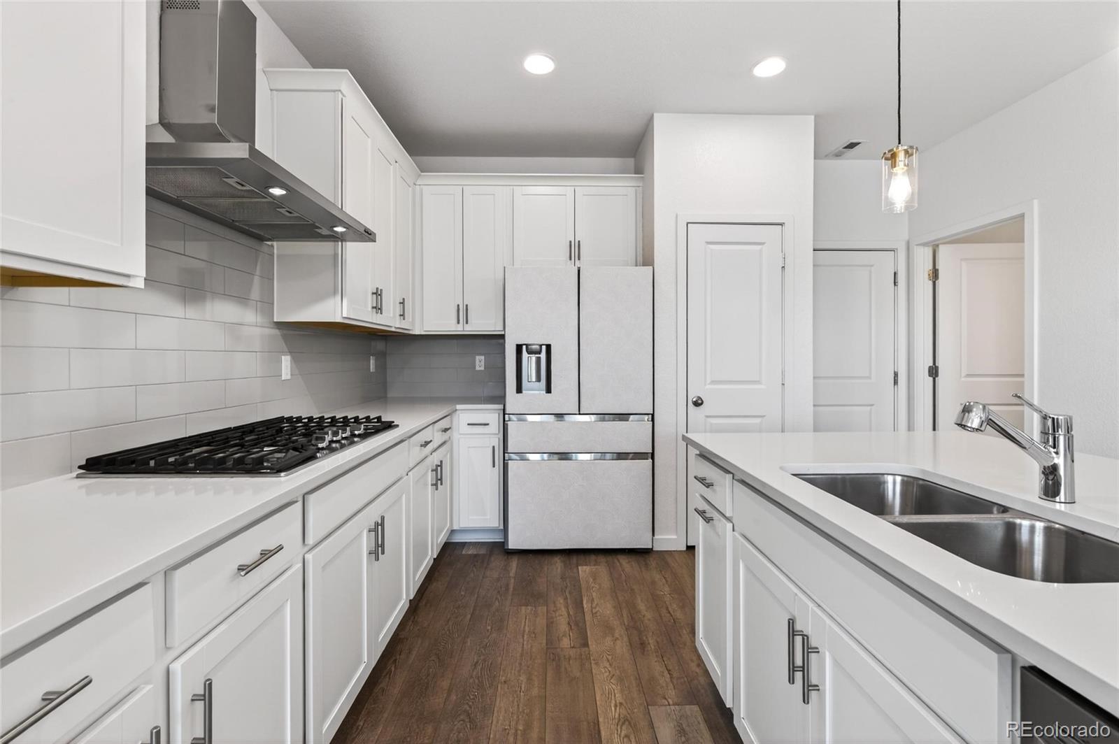 MLS Image #12 for 8057  yampa river avenue,littleton, Colorado