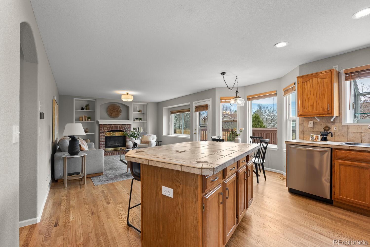 MLS Image #10 for 6915 w otero place,littleton, Colorado