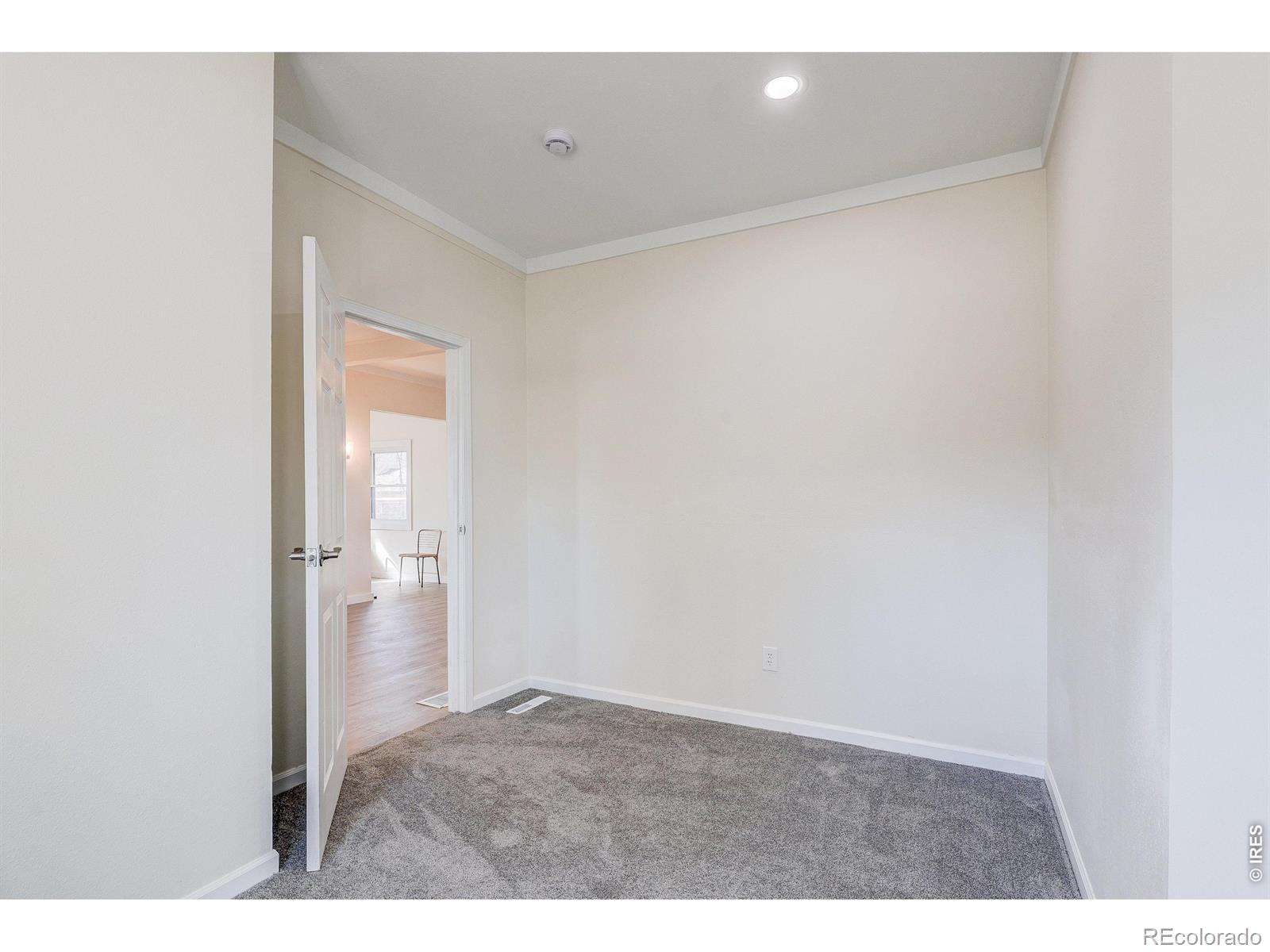MLS Image #18 for 655  albany avenue,loveland, Colorado