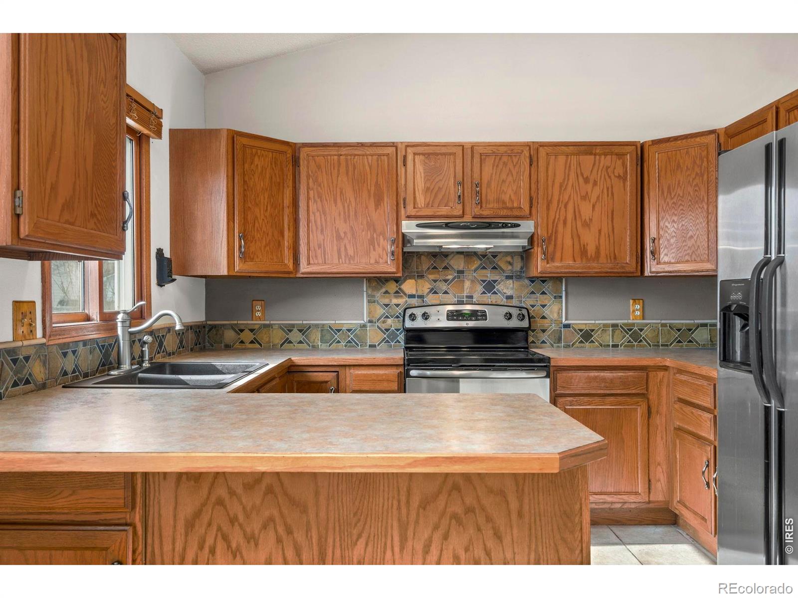 MLS Image #9 for 241  pin oak drive,loveland, Colorado