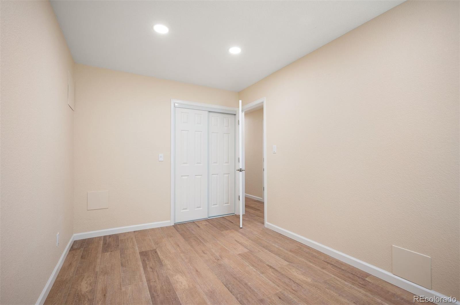 MLS Image #19 for 4933 w radcliff avenue,denver, Colorado