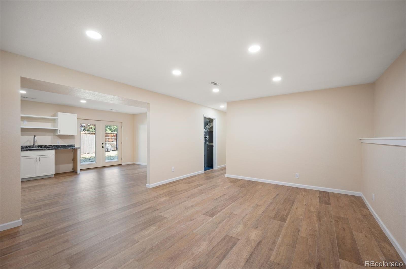 MLS Image #24 for 4933 w radcliff avenue,denver, Colorado
