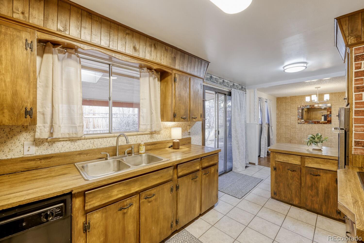 MLS Image #3 for 2141  stacy drive,denver, Colorado
