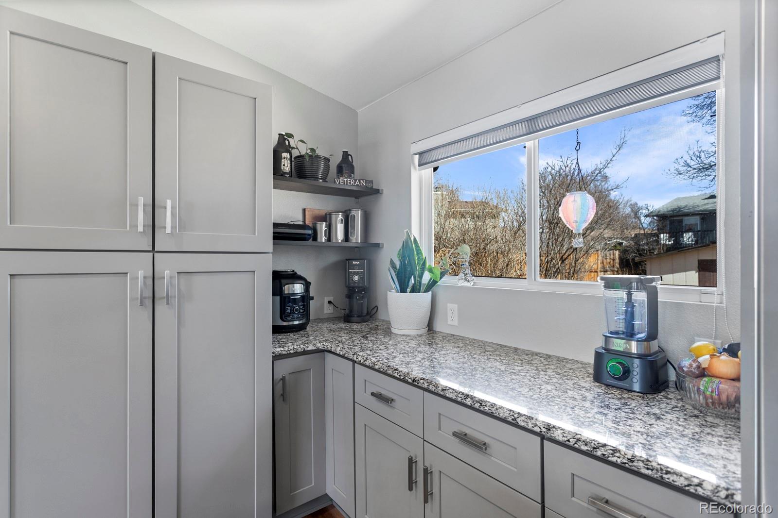 MLS Image #10 for 6652  zinnia street,arvada, Colorado
