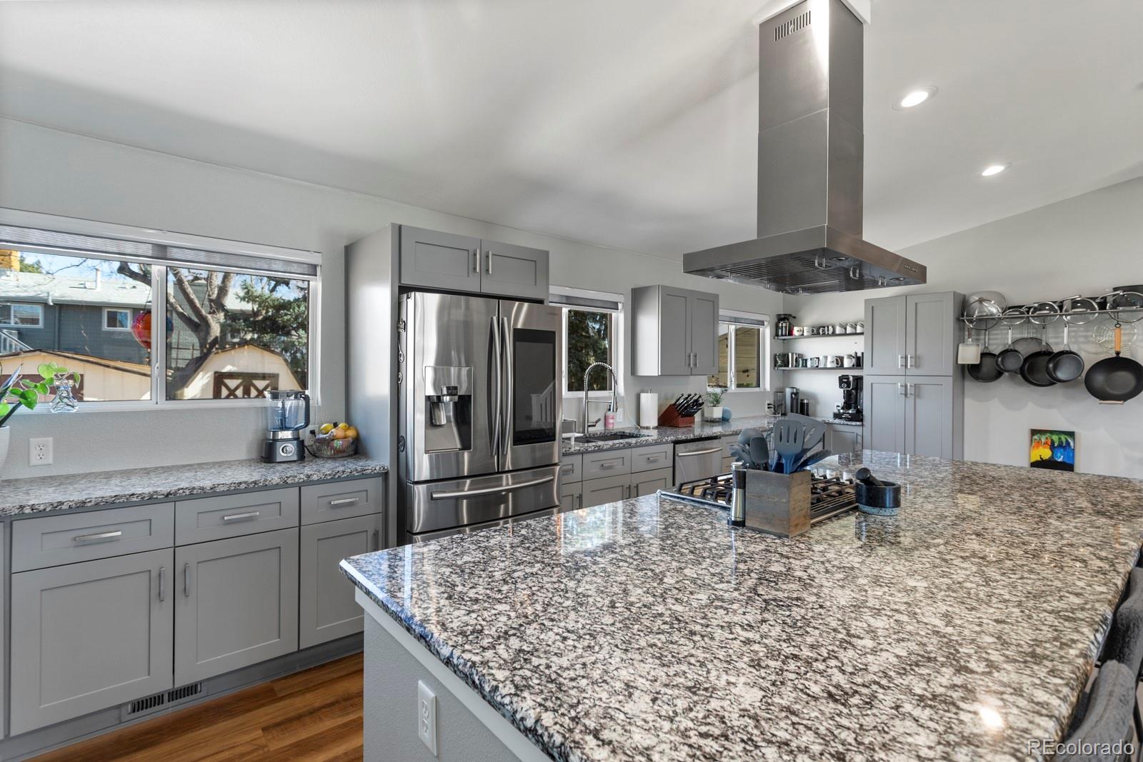 MLS Image #12 for 6652  zinnia street,arvada, Colorado