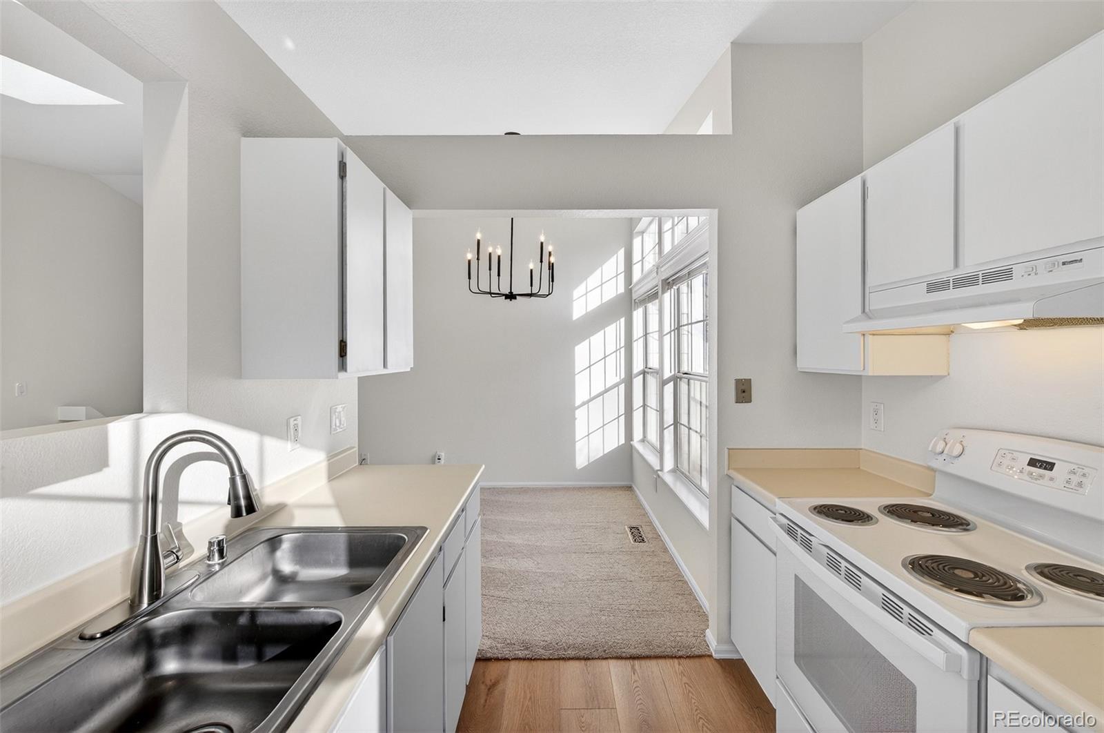 MLS Image #10 for 409 w jamison circle,littleton, Colorado