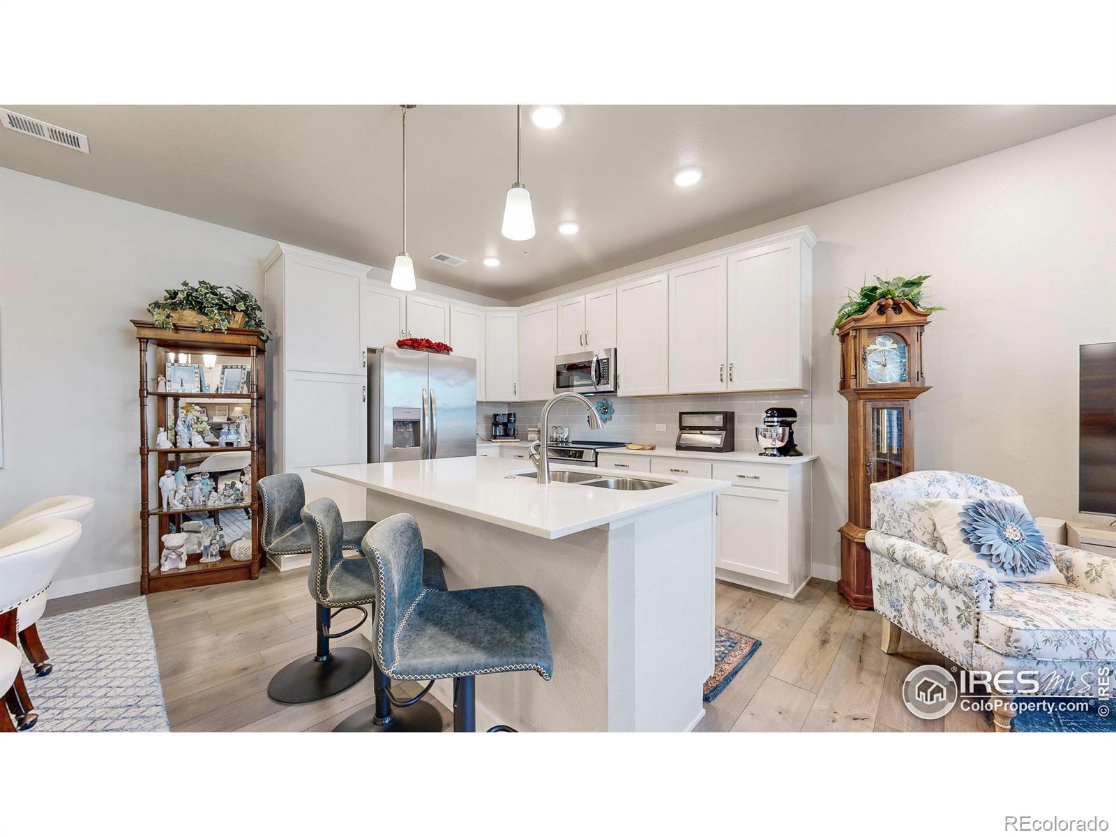 MLS Image #6 for 4174  south park drive,loveland, Colorado