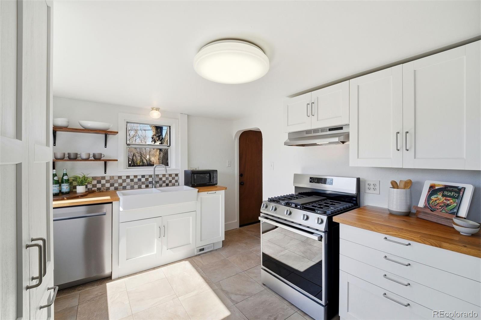 MLS Image #9 for 1830  mcarthur avenue,colorado springs, Colorado