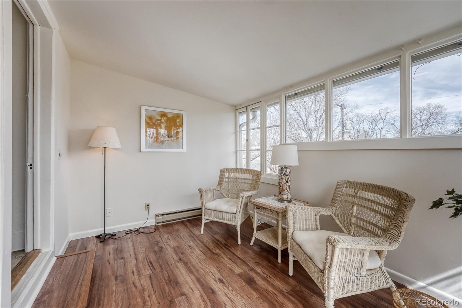 MLS Image #30 for 920  olive street,denver, Colorado