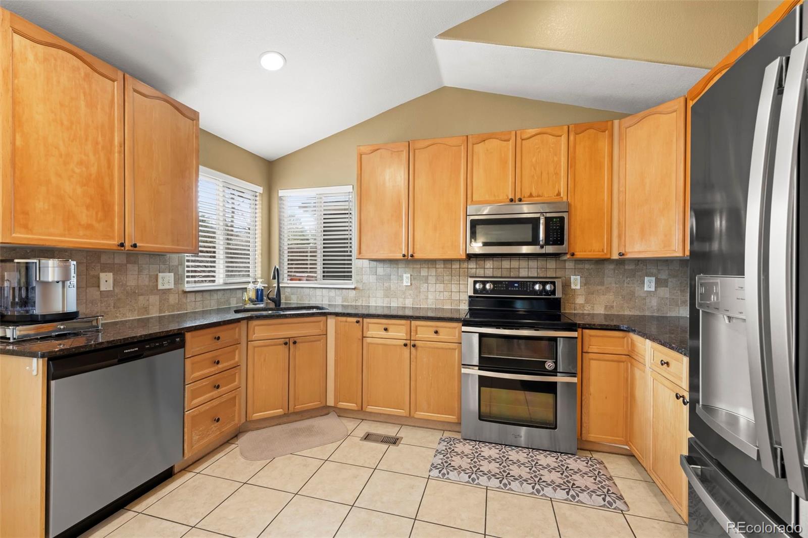 MLS Image #5 for 2634 s halifax court,aurora, Colorado