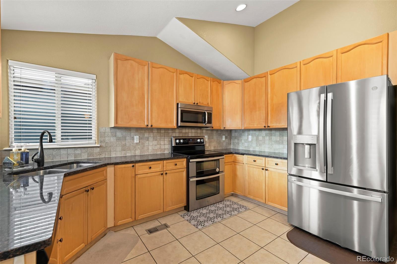 MLS Image #6 for 2634 s halifax court,aurora, Colorado