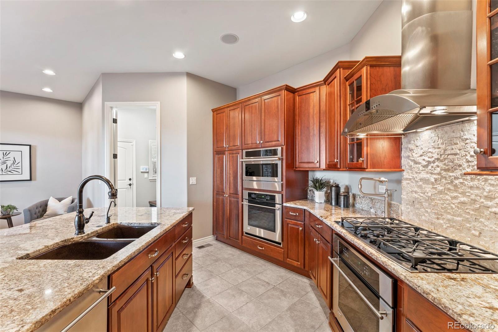 MLS Image #17 for 9168  viaggio way ,highlands ranch, Colorado