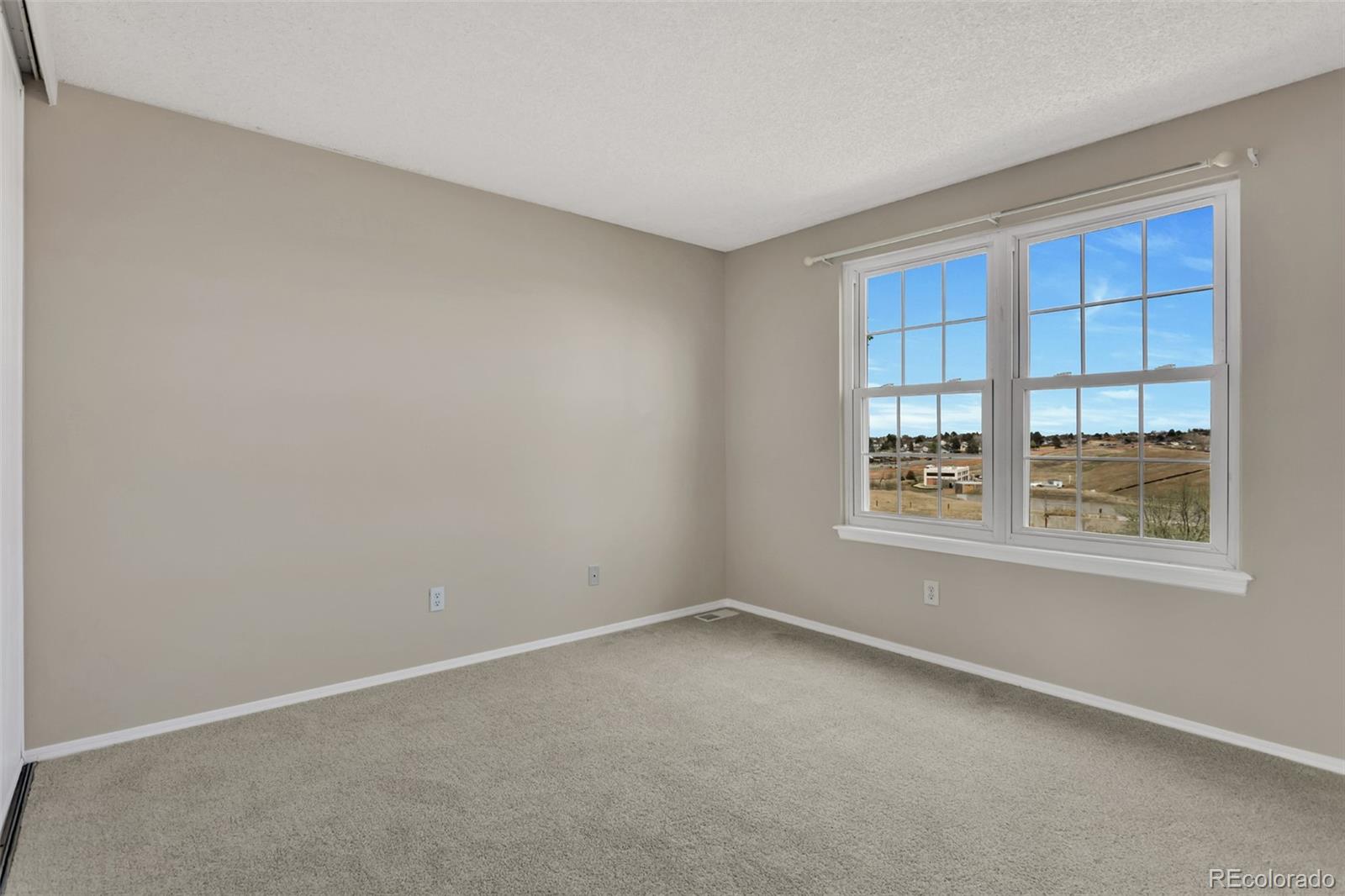 MLS Image #13 for 17477 e rice circle a,aurora, Colorado