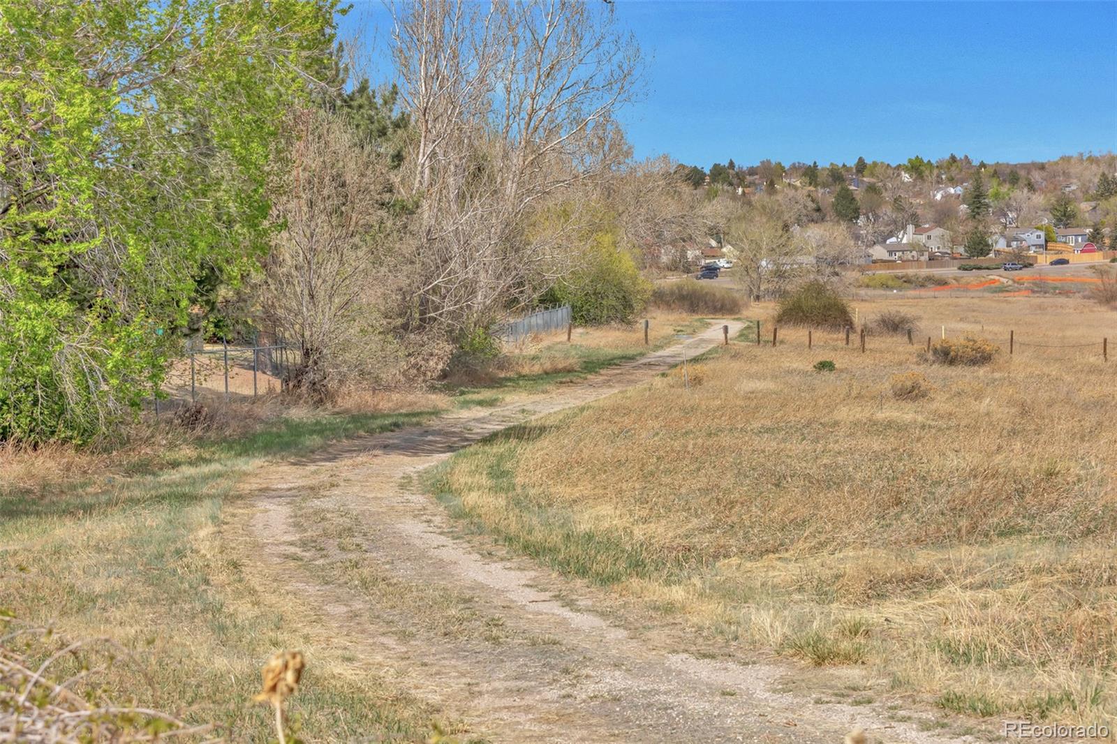 MLS Image #21 for 17477 e rice circle a,aurora, Colorado
