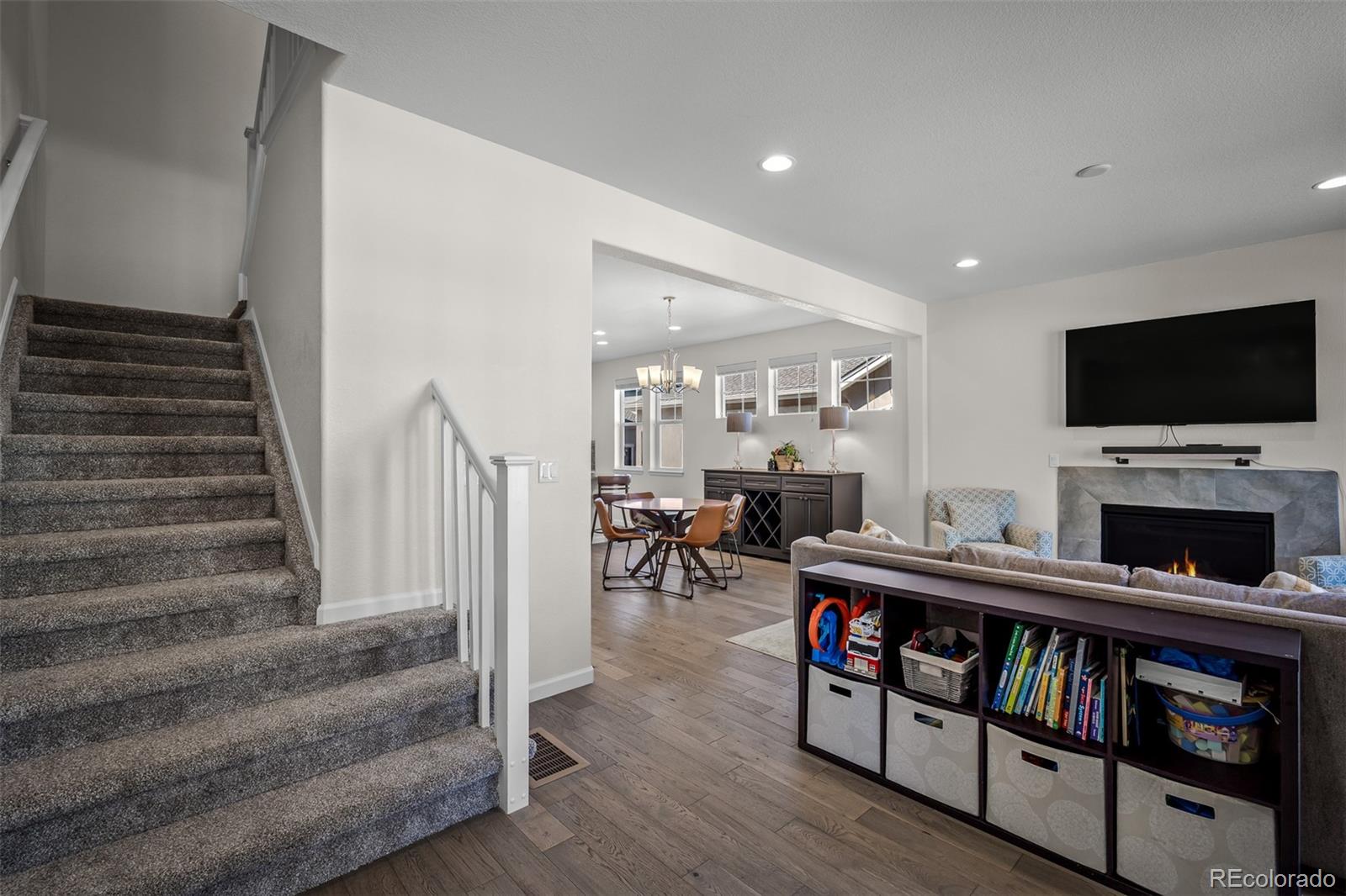 MLS Image #8 for 1334  promontory crest view,colorado springs, Colorado