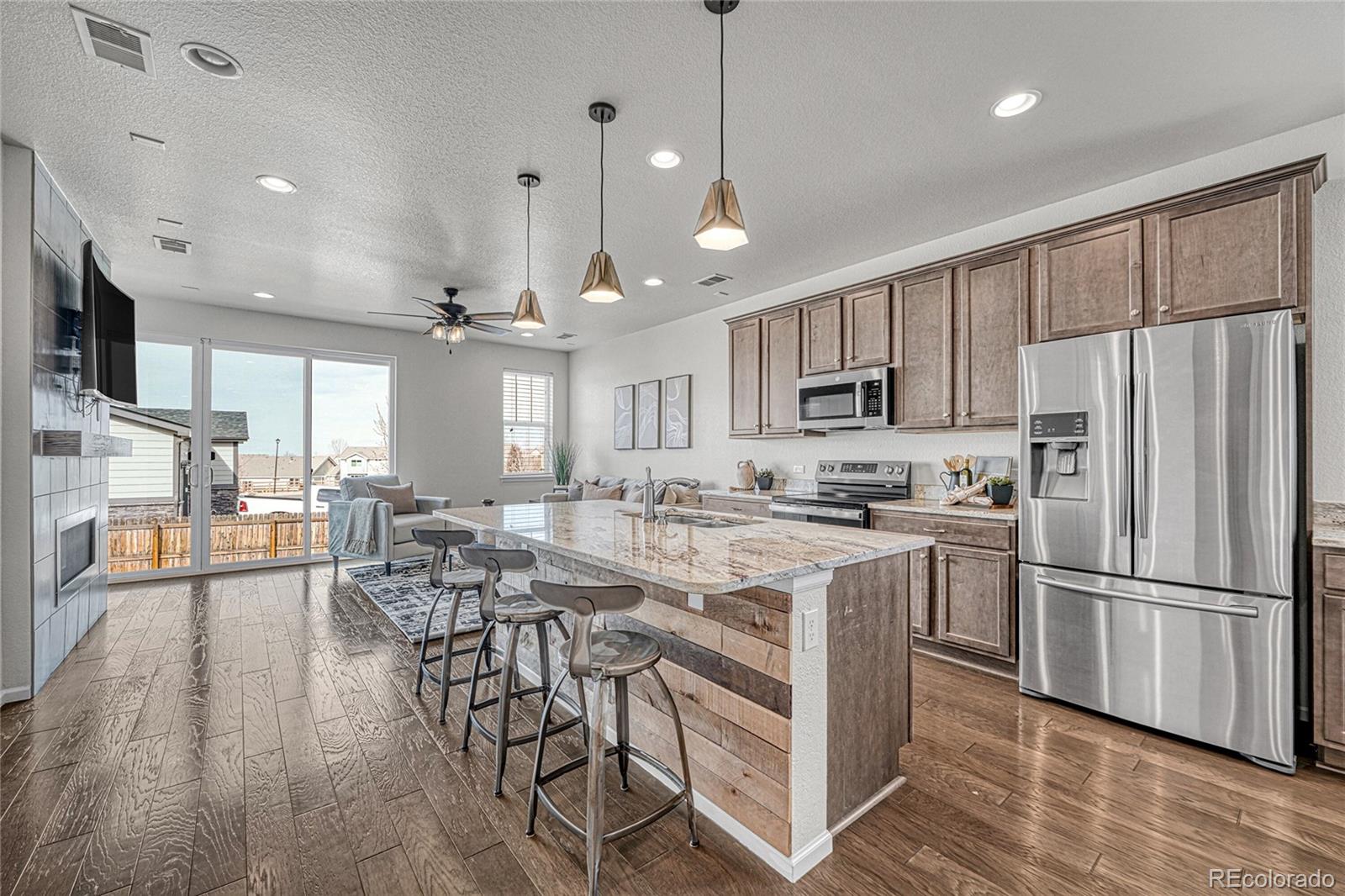 MLS Image #11 for 22275 e mansfield place,aurora, Colorado