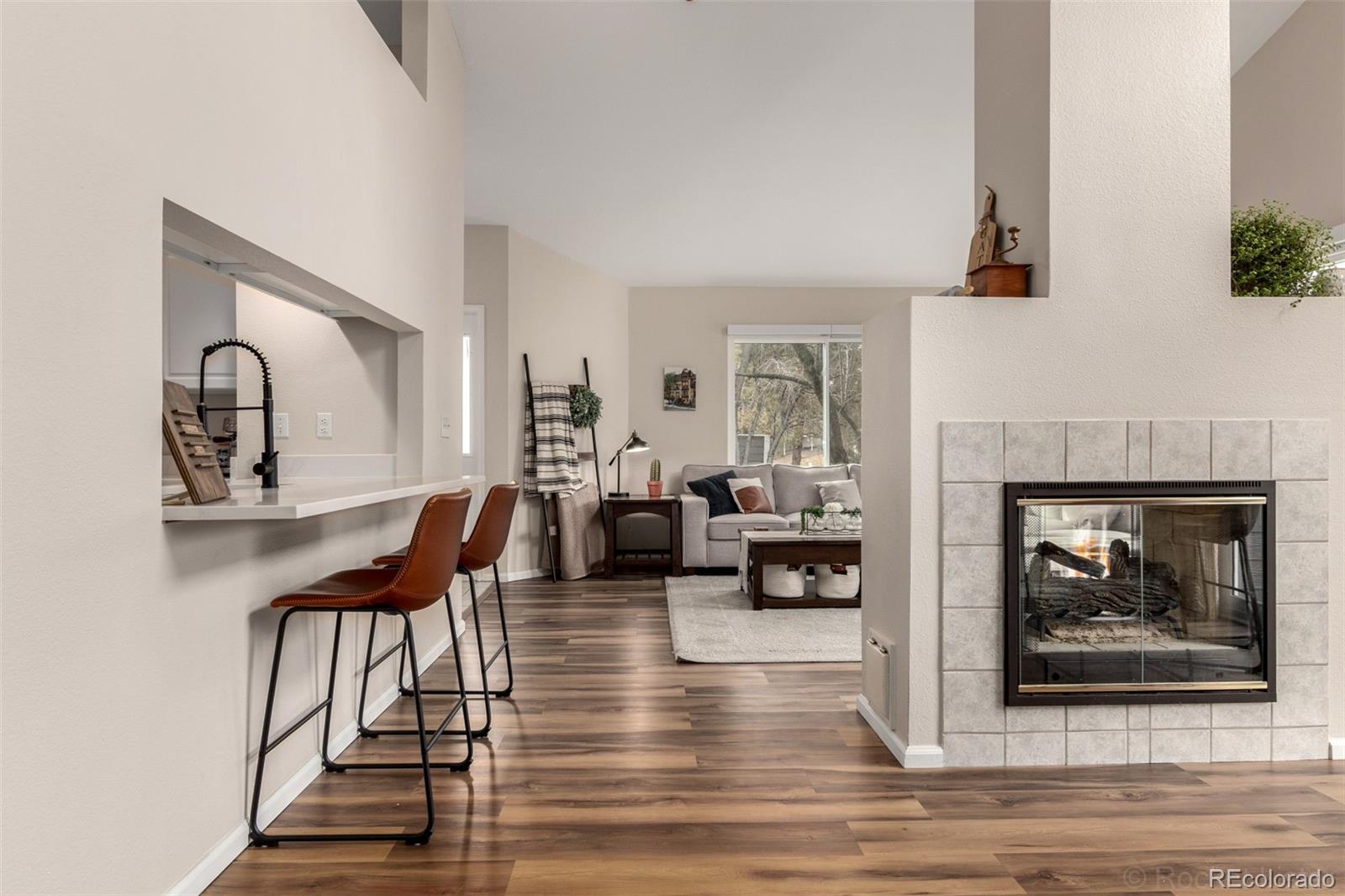 MLS Image #4 for 6810 w 84th circle,arvada, Colorado