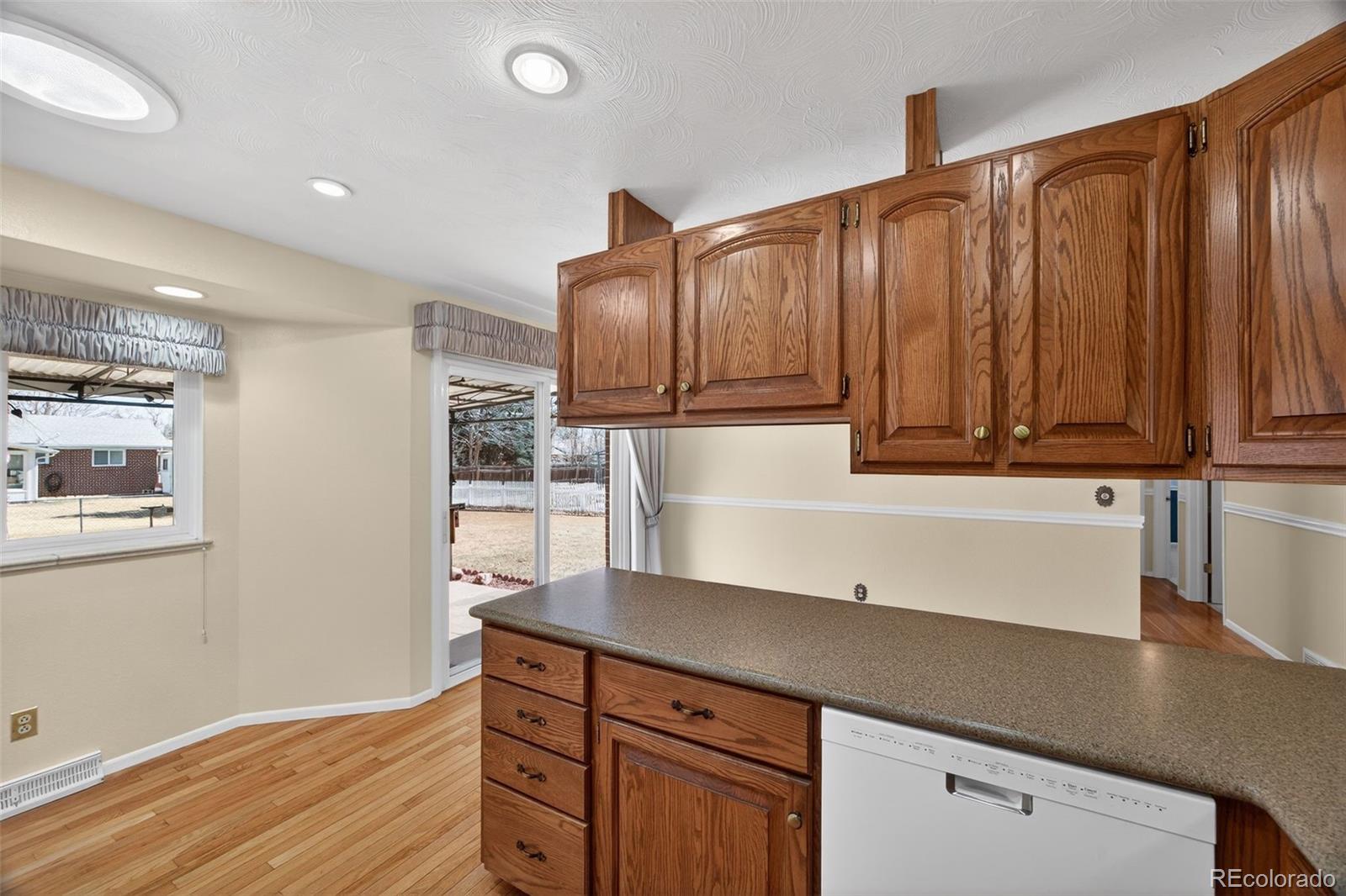 MLS Image #14 for 8354  eaton way,arvada, Colorado