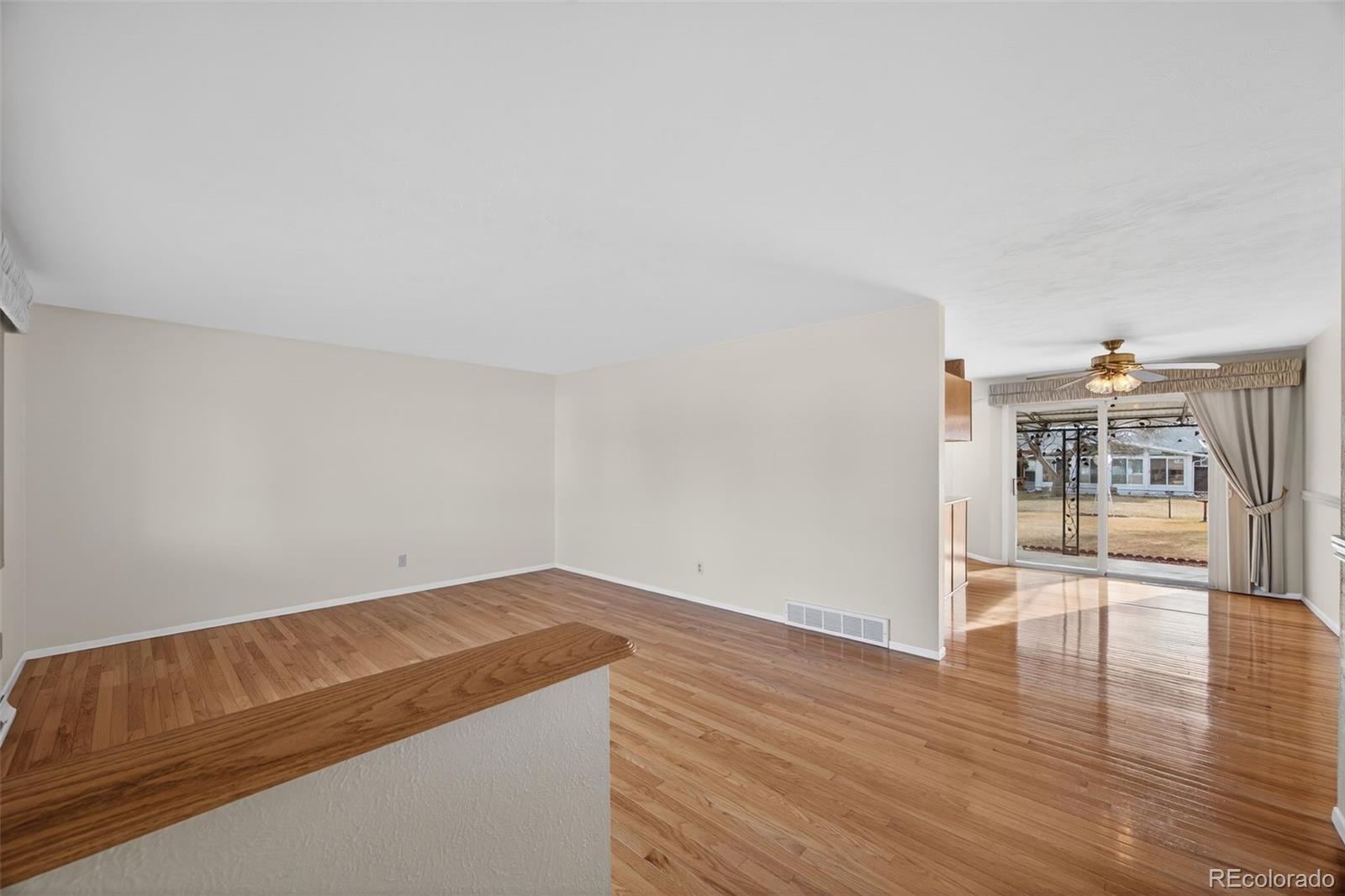 MLS Image #5 for 8354  eaton way,arvada, Colorado