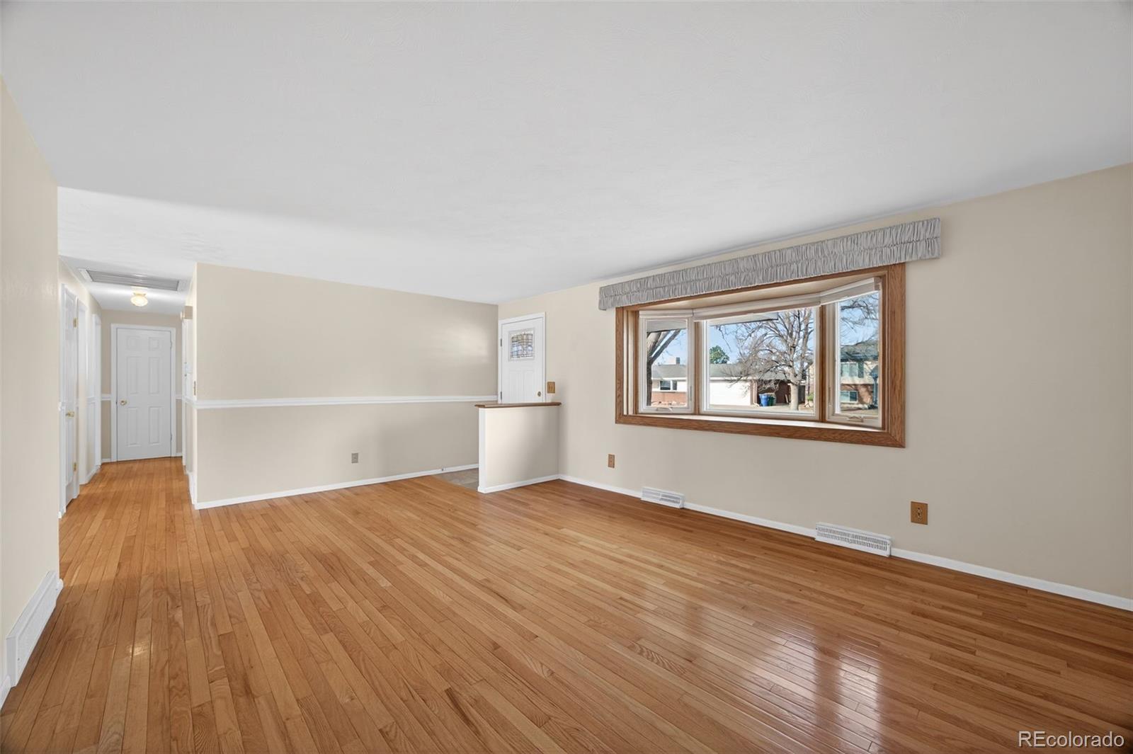MLS Image #7 for 8354  eaton way,arvada, Colorado
