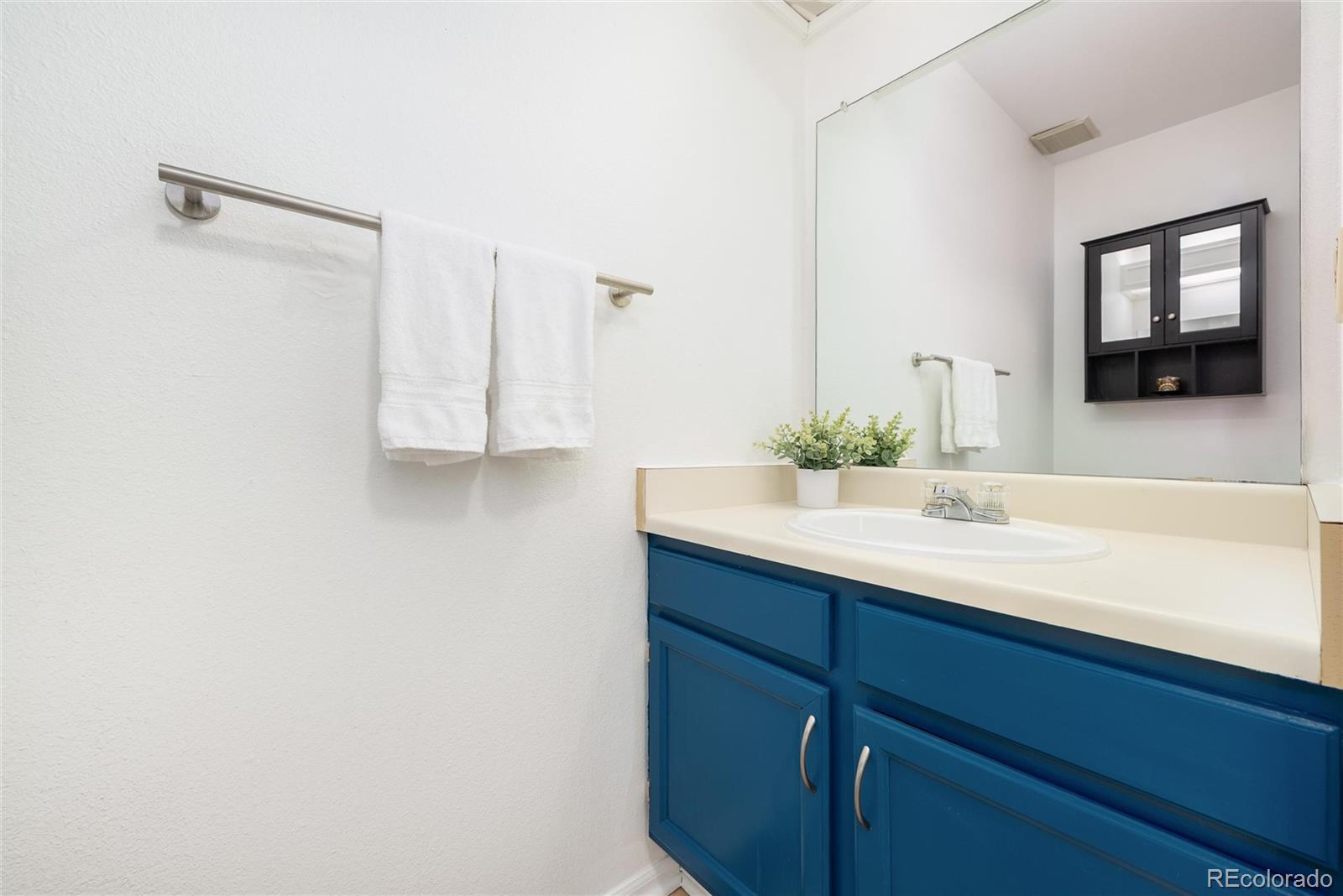 MLS Image #10 for 1237 s flower circle d,lakewood, Colorado