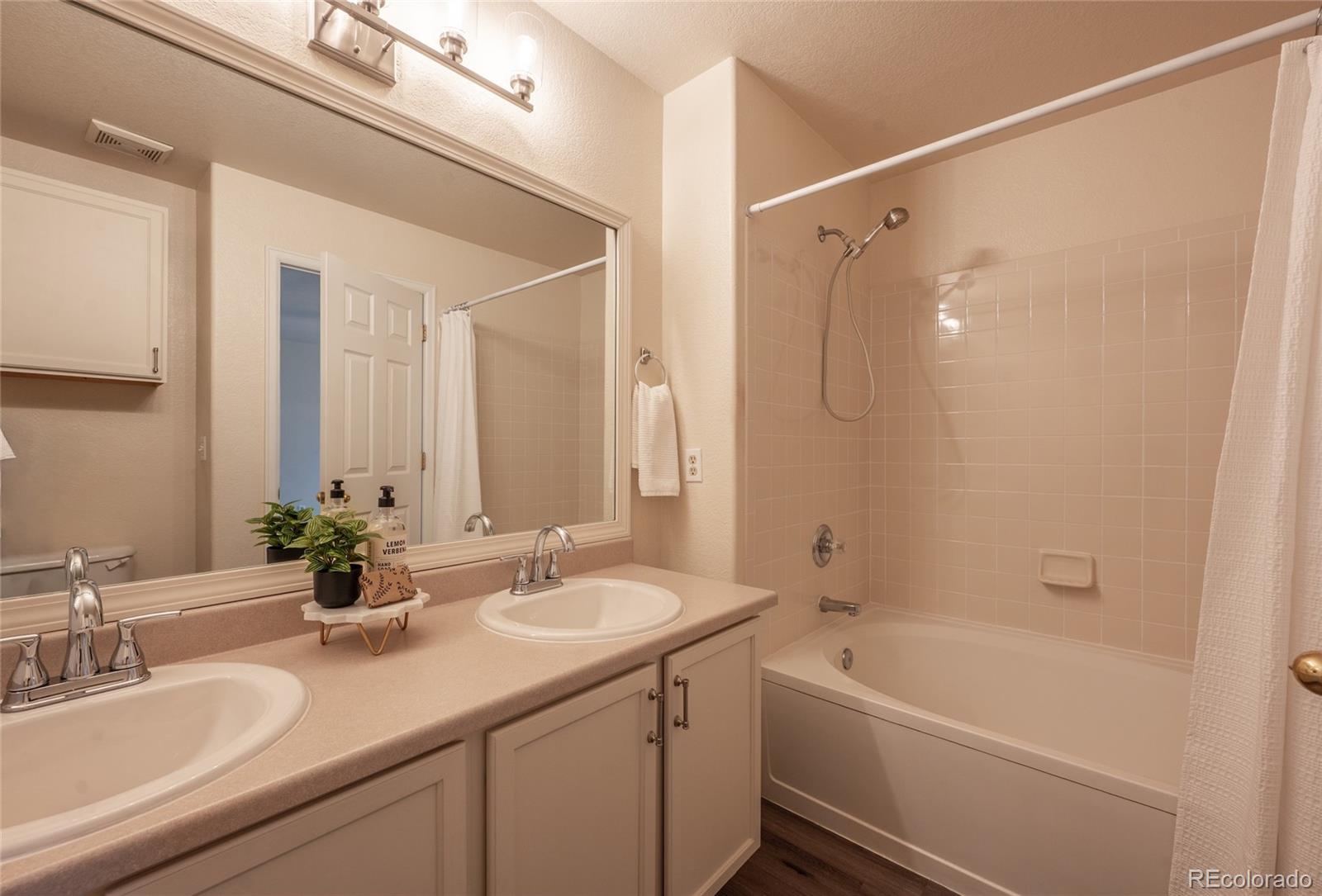 MLS Image #20 for 1159  fall river circle,longmont, Colorado