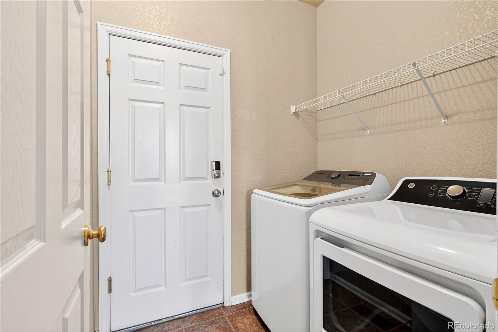 MLS Image #11 for 4440 s johnson court,littleton, Colorado