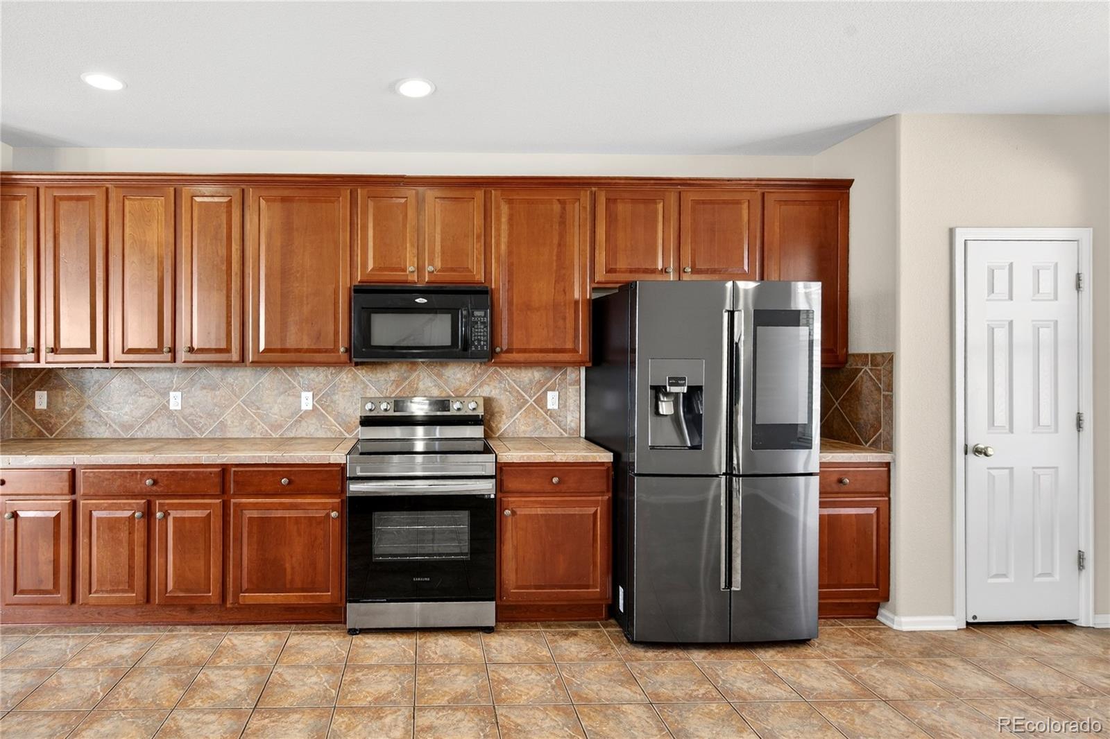 MLS Image #6 for 4440 s johnson court,littleton, Colorado