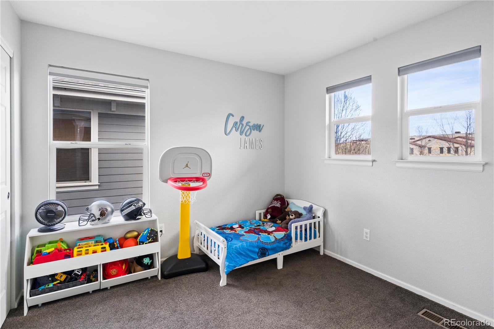 MLS Image #17 for 8894 e 29th place,denver, Colorado