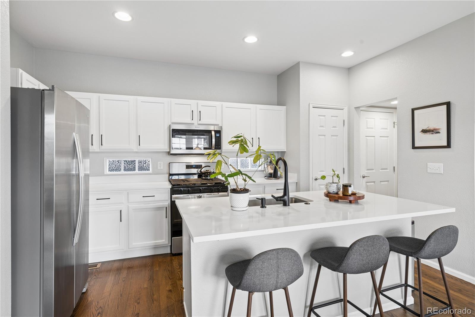 MLS Image #7 for 8894 e 29th place,denver, Colorado