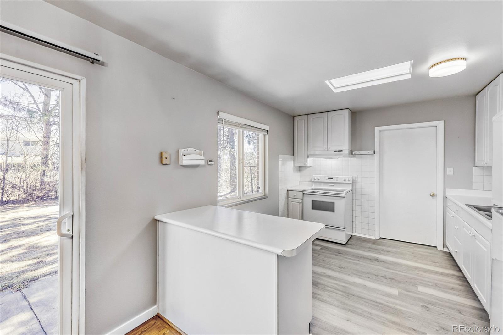MLS Image #7 for 1042  evanston street,aurora, Colorado