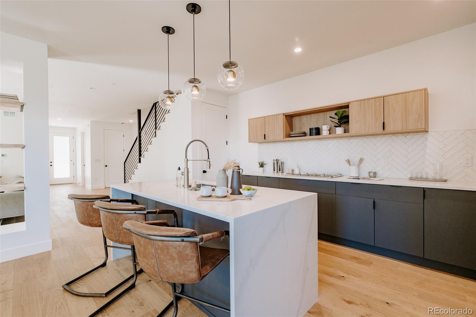 MLS Image #9 for 2530  chase ,edgewater, Colorado