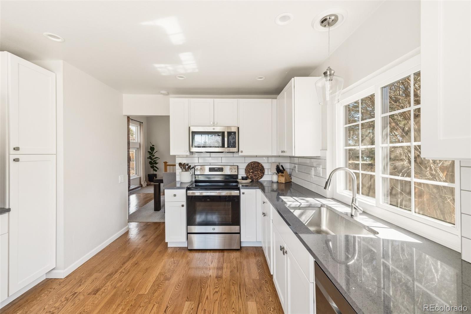 MLS Image #12 for 8164  carr circle,arvada, Colorado