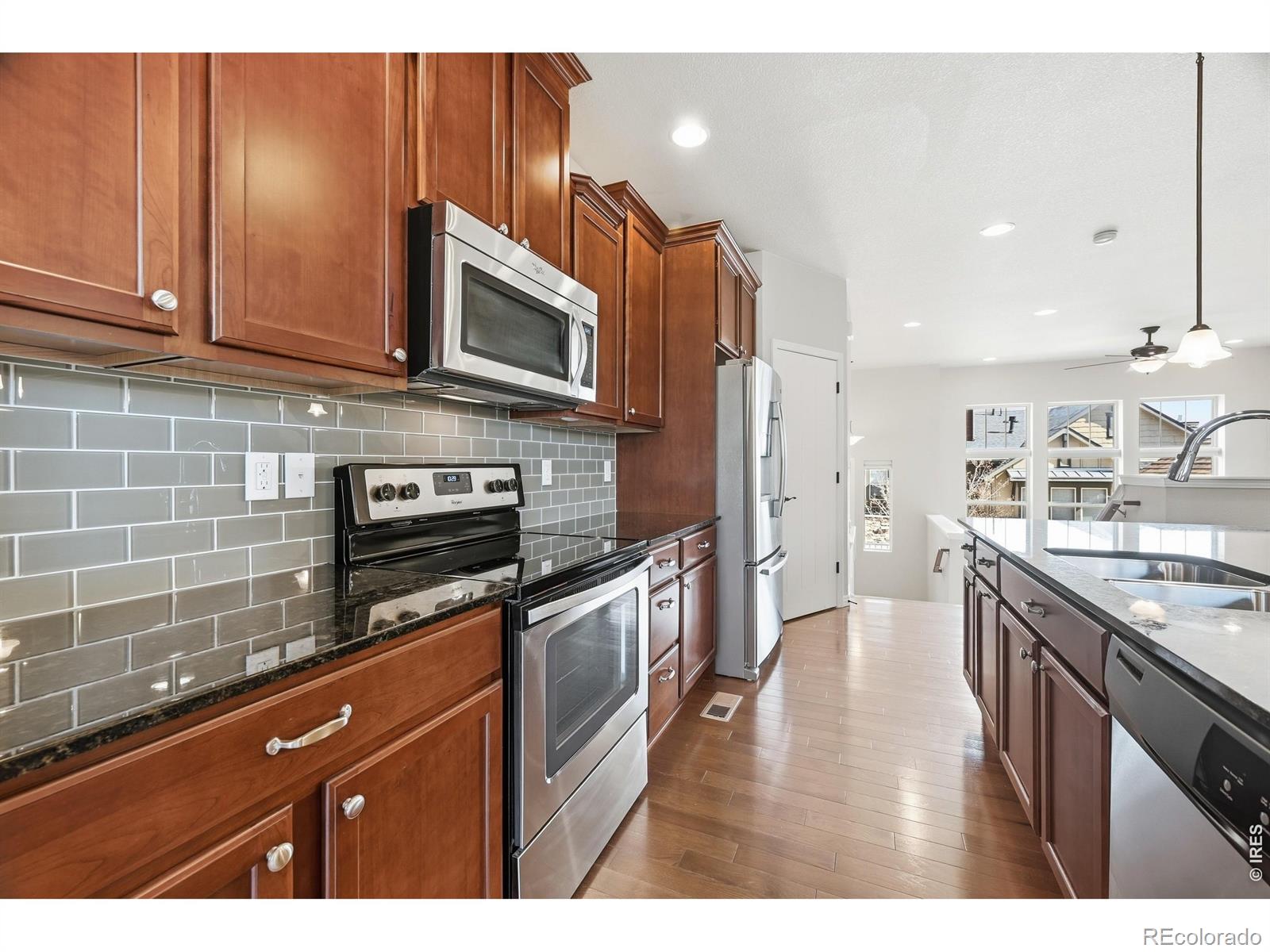 MLS Image #4 for 553  gallegos circle,erie, Colorado