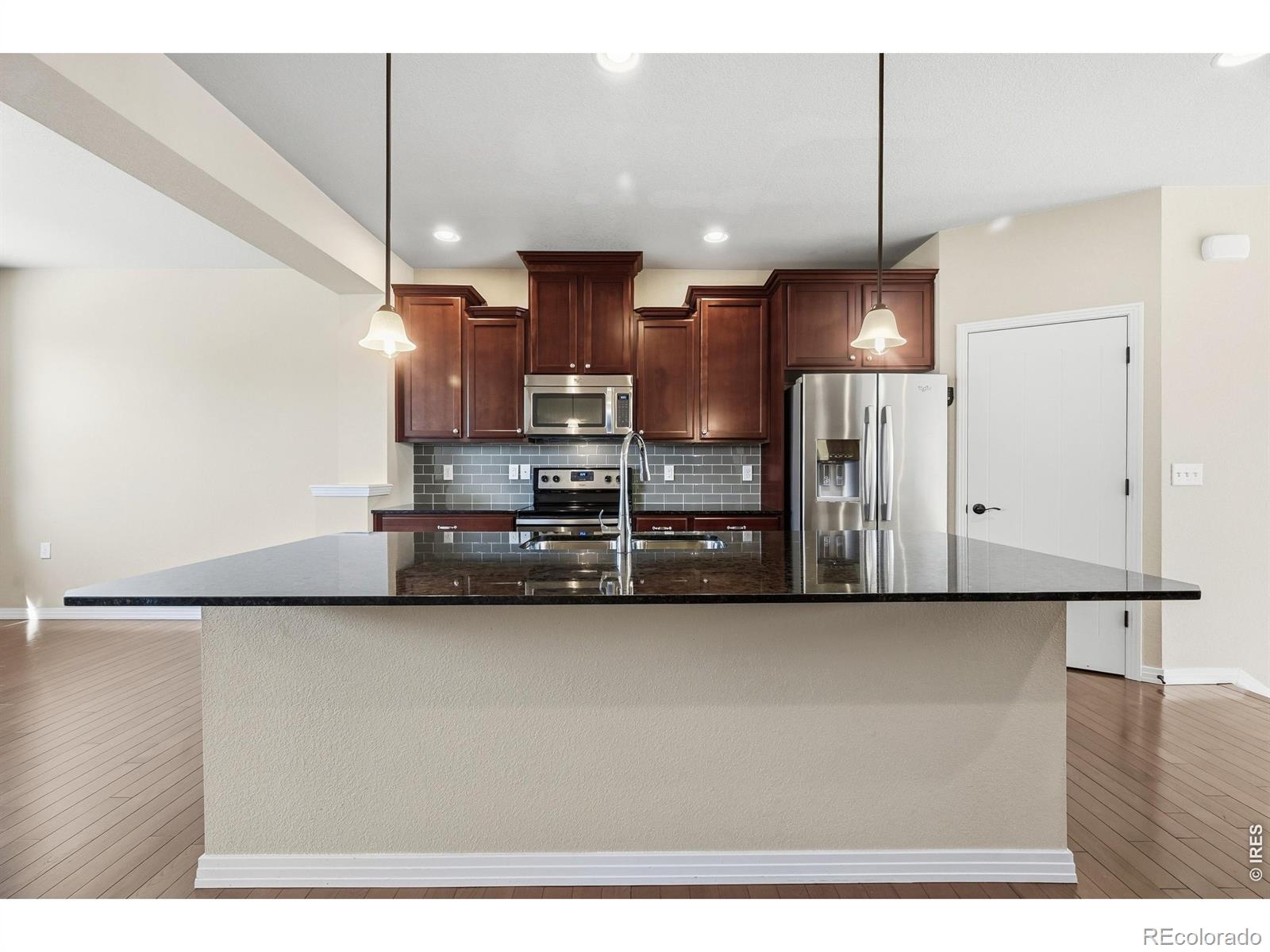 MLS Image #6 for 553  gallegos circle,erie, Colorado