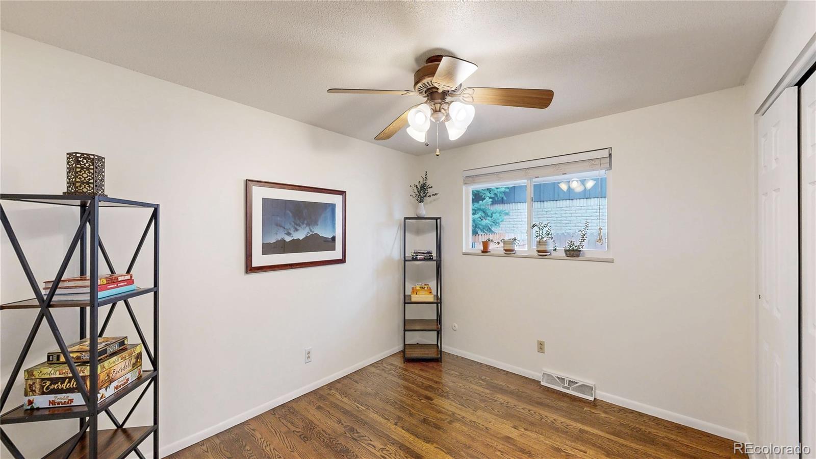 MLS Image #14 for 1365 s newport street,denver, Colorado