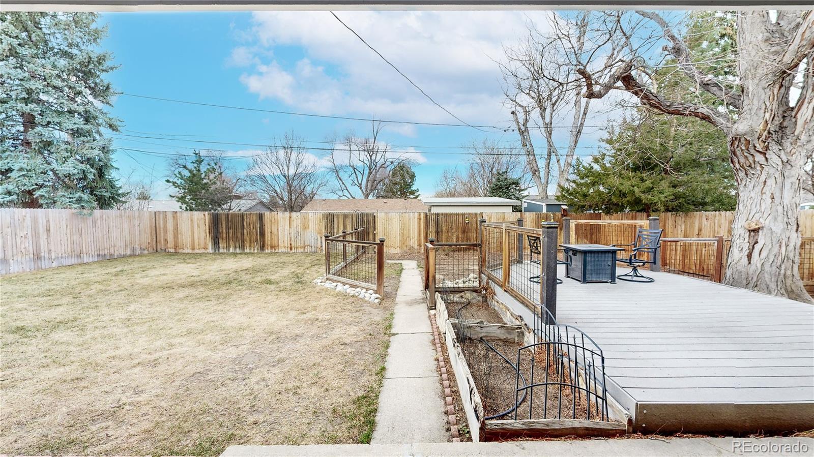 MLS Image #29 for 1365 s newport street,denver, Colorado