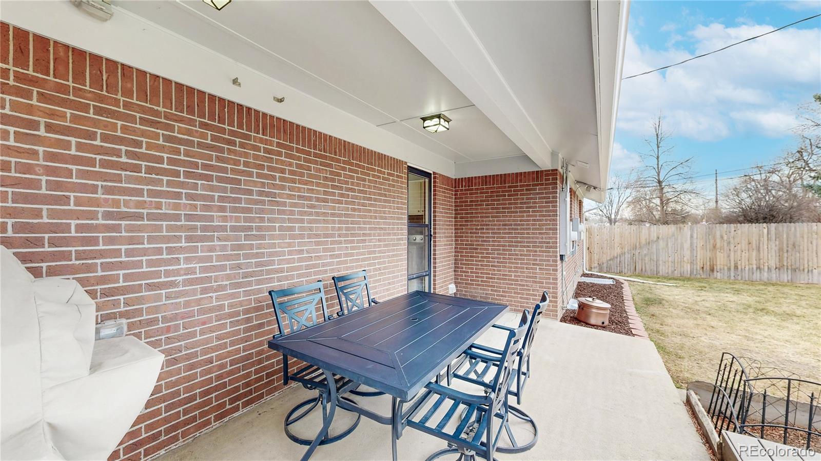 MLS Image #30 for 1365 s newport street,denver, Colorado