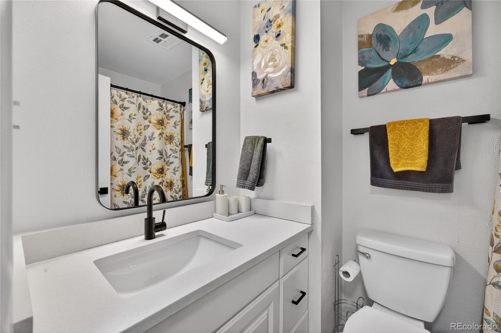 MLS Image #16 for 11958 e 1st place ,aurora, Colorado