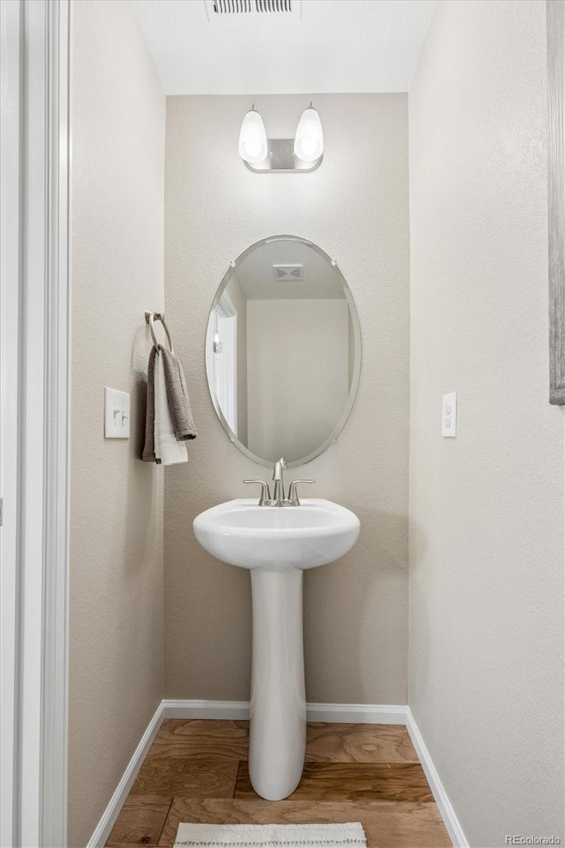 MLS Image #5 for 18090 e 106th avenue,commerce city, Colorado