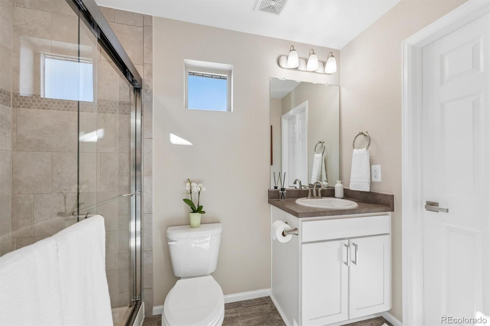MLS Image #8 for 18090 e 106th avenue,commerce city, Colorado